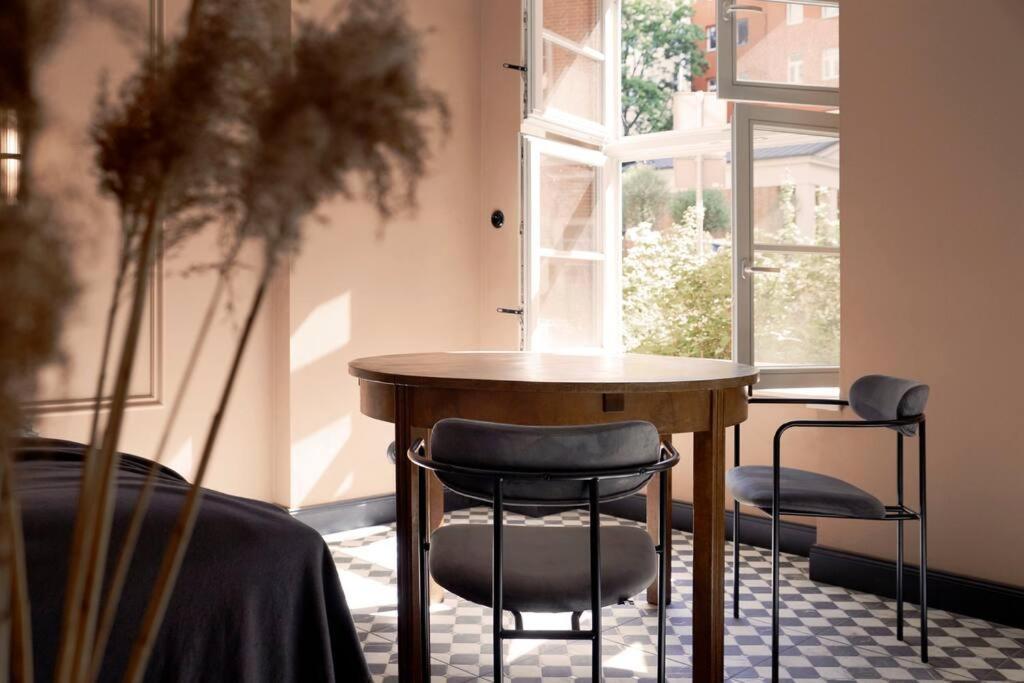 Elegant Apartment In The City Center Wrocław Zewnętrze zdjęcie