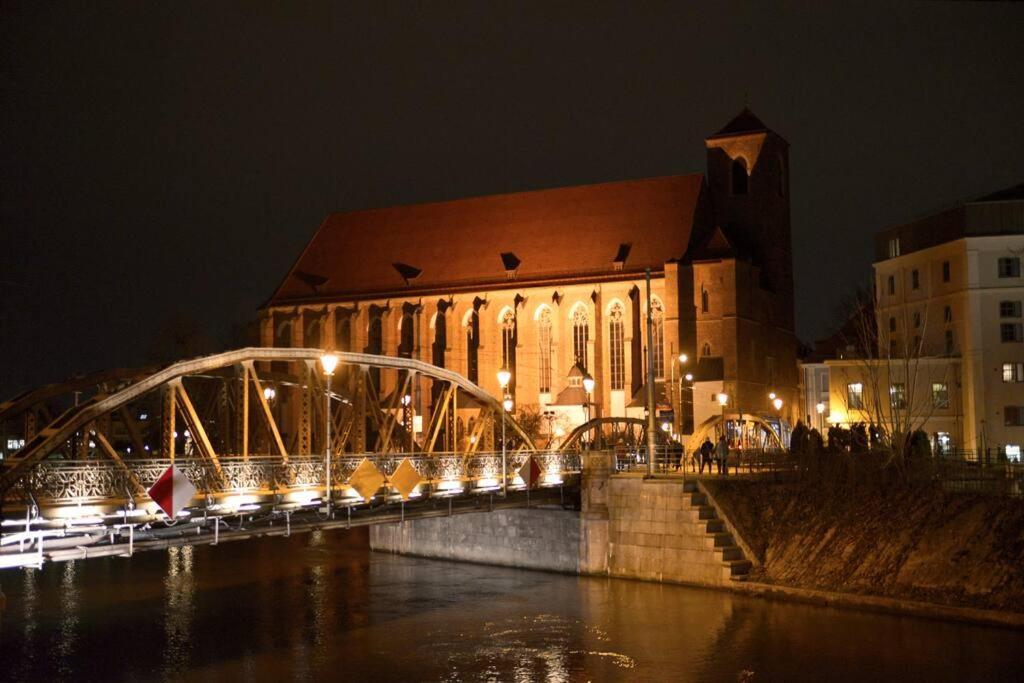 Elegant Apartment In The City Center Wrocław Zewnętrze zdjęcie